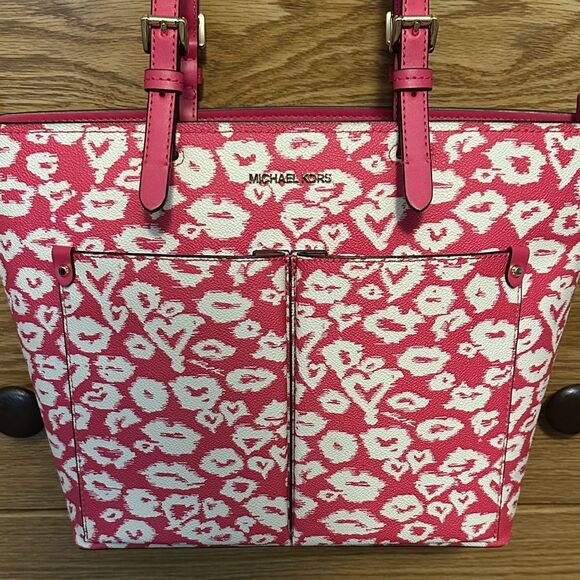 Michael Kors Red and Cream Tote Bag - Picture 3 of 5